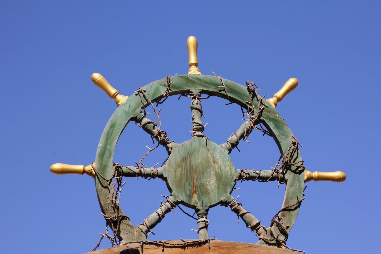 Canon EOS 60D sample photo. Control, steering wheel, ship photography