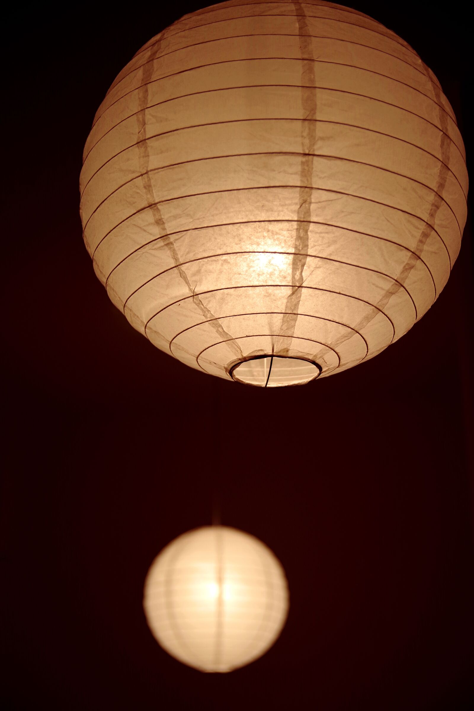 Pentax K-S2 sample photo. Lantern, replacement lamp, sphere photography