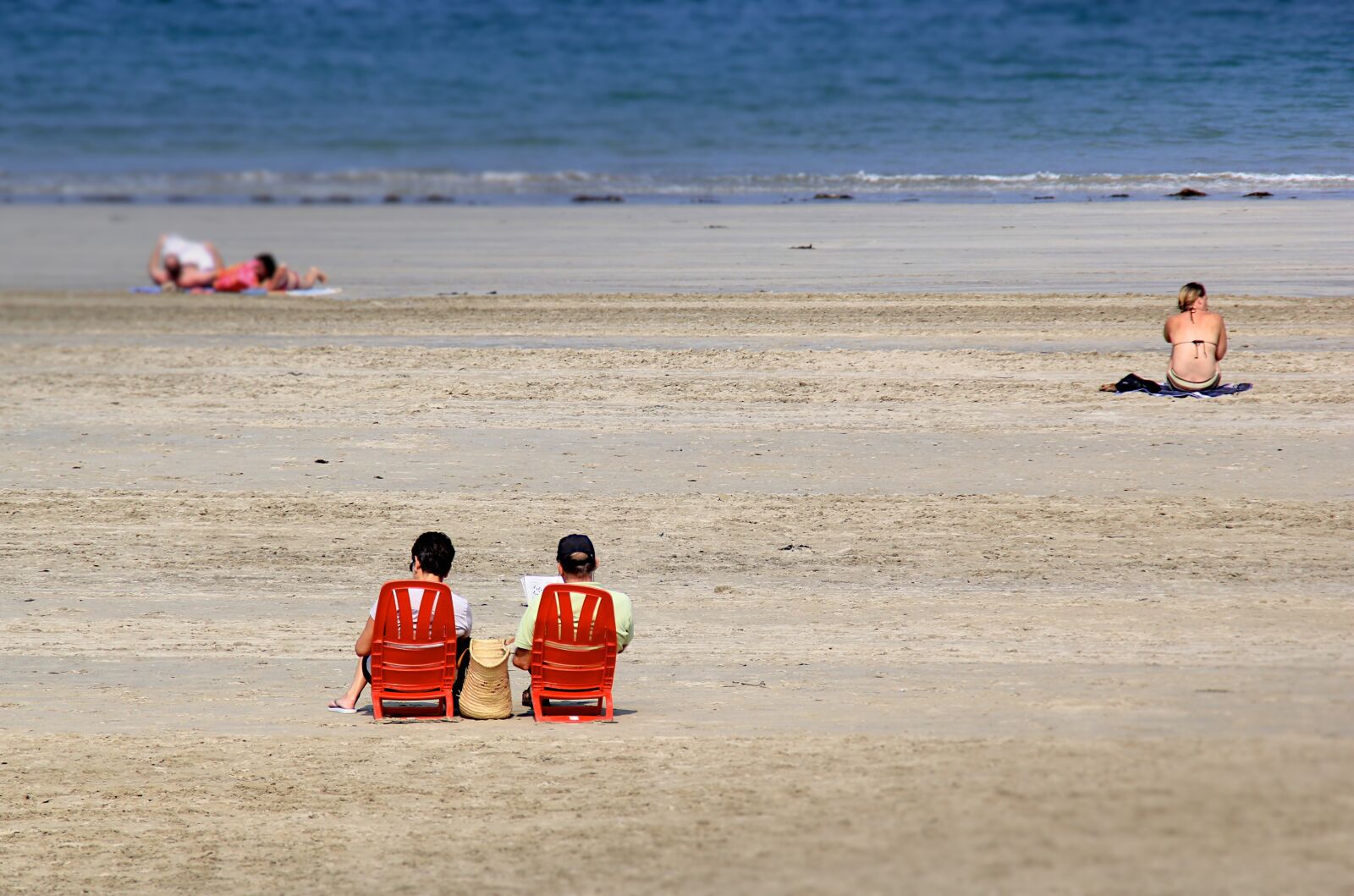 Canon EOS 60D sample photo. Pair, beach, sea photography