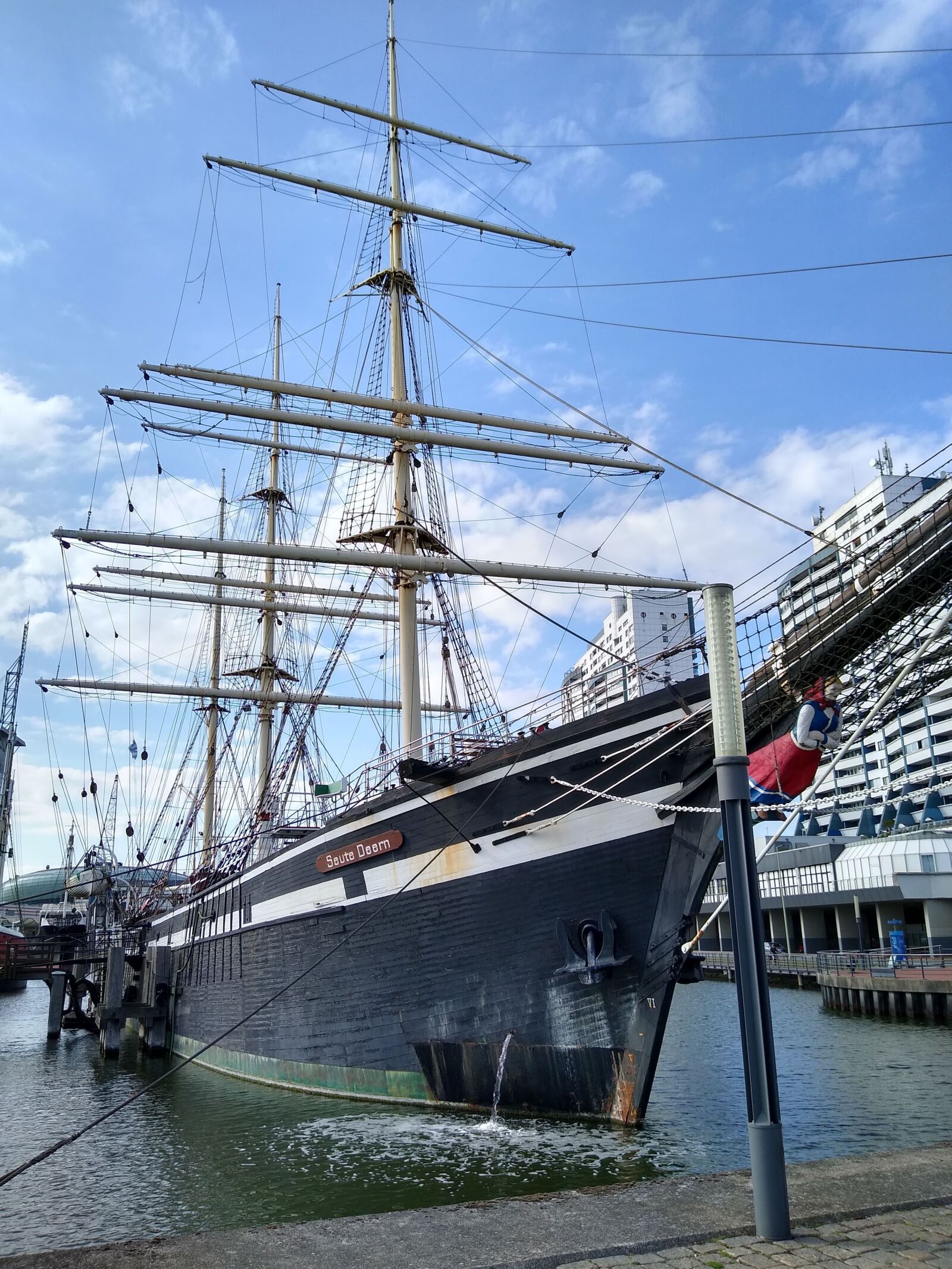 Motorola moto g(7) power sample photo. Ship, dock, harbor photography