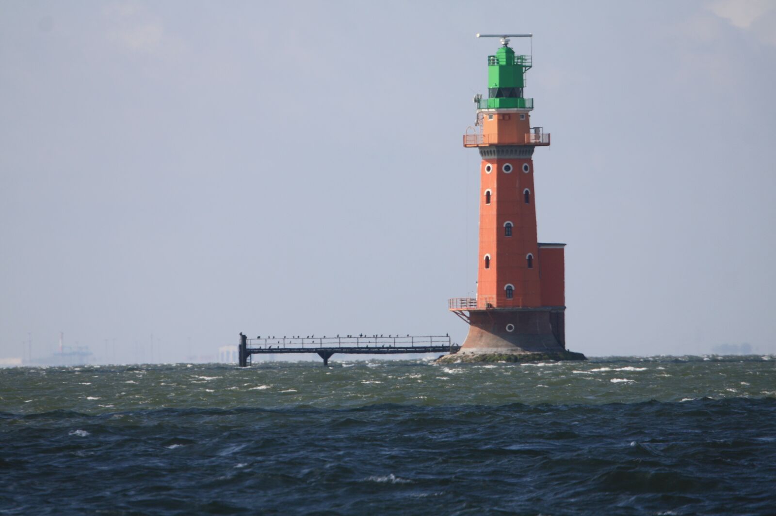 Canon EOS 450D (EOS Rebel XSi / EOS Kiss X2) sample photo. Lighthouse, weser, bremerhaven photography
