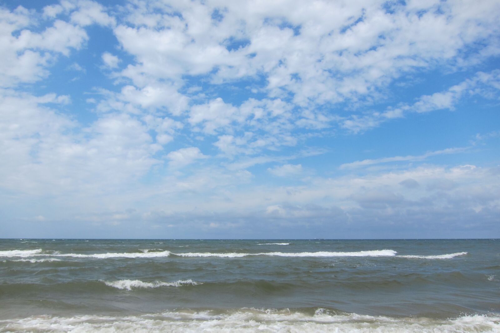 Canon PowerShot S95 sample photo. The baltic sea, sea photography