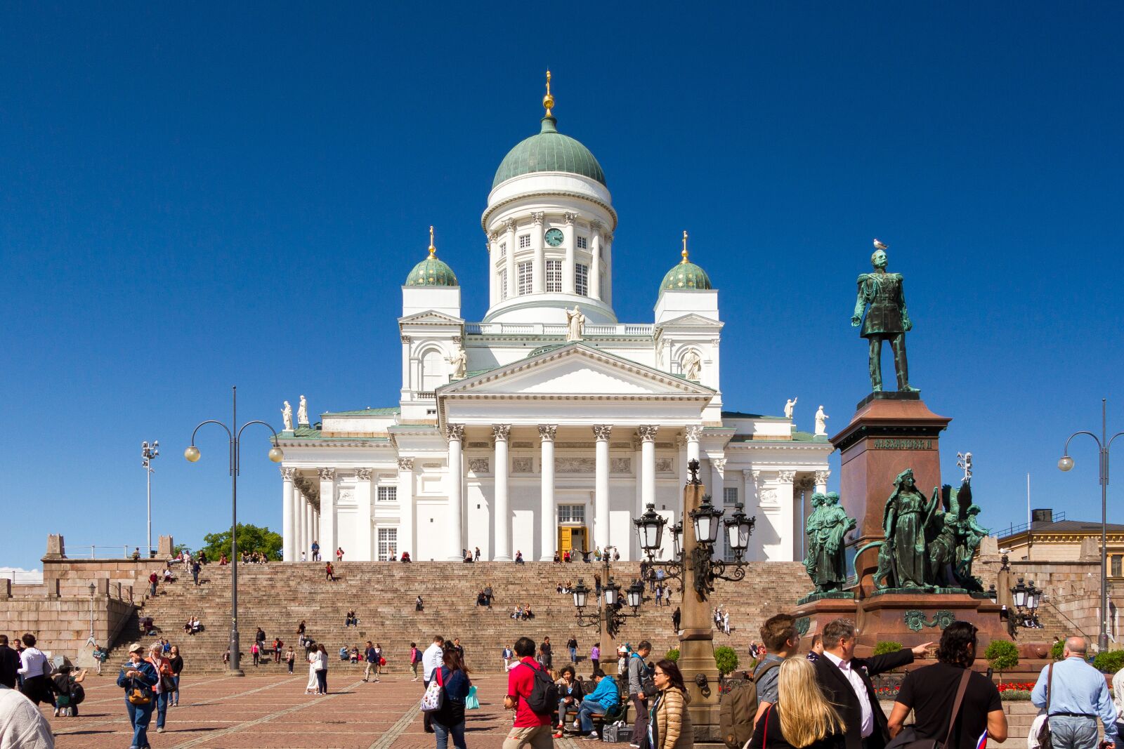 Canon EOS 7D sample photo. Helsinki, dom, church photography