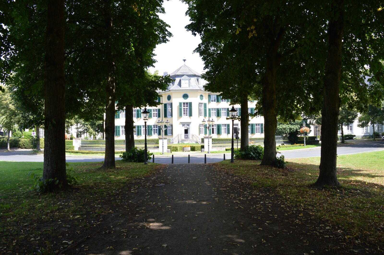 Nikon D3200 sample photo. Ratingen, castle, cromford photography