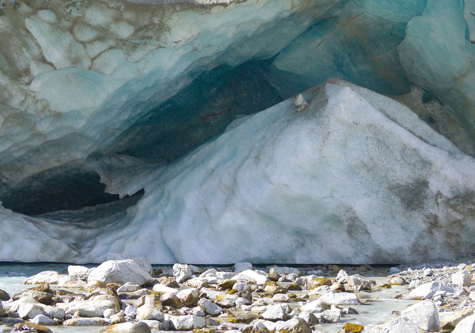 Sony DT 55-300mm F4.5-5.6 SAM sample photo. Gletschertor, ice, bach photography