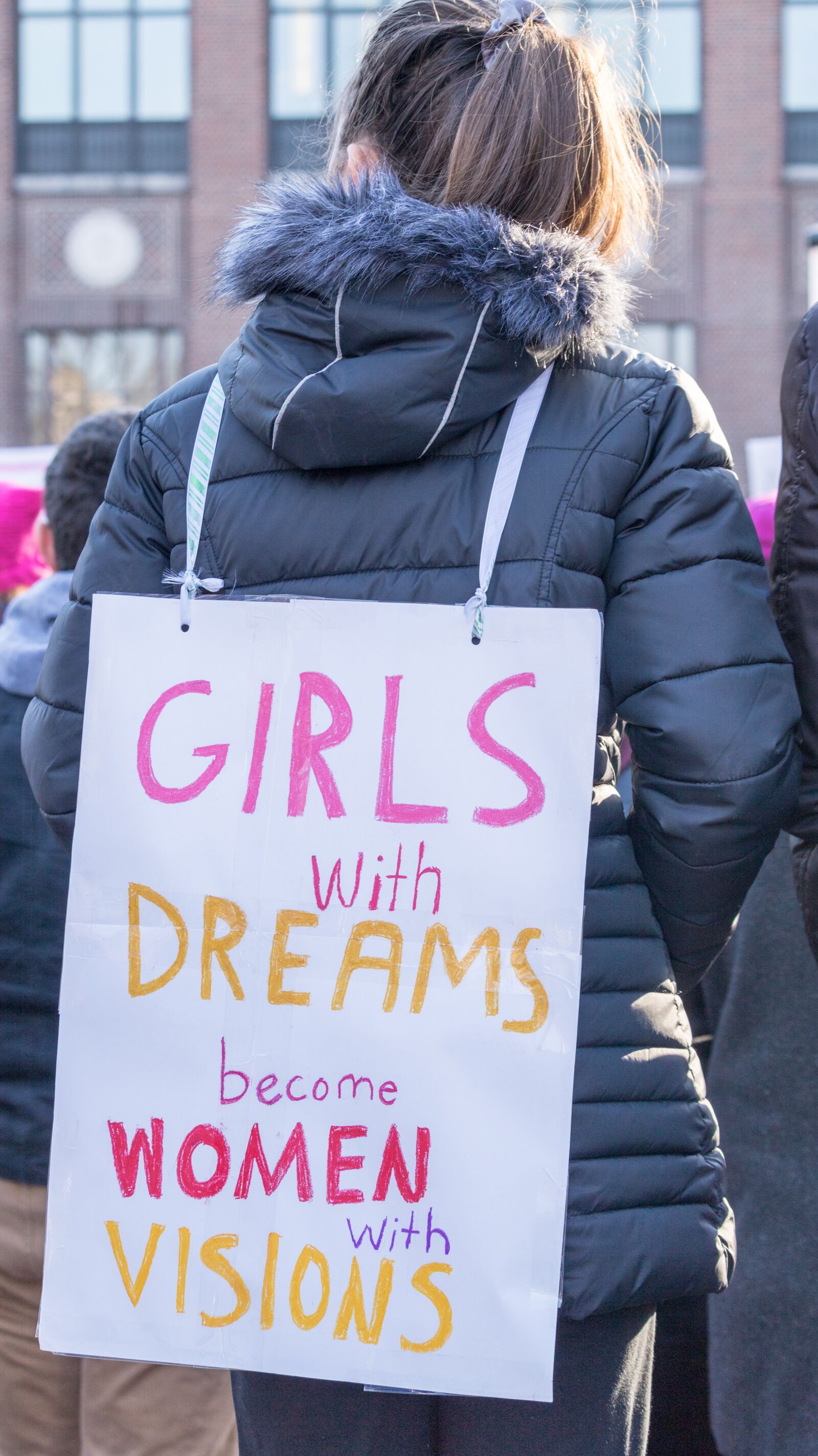 Canon EOS 750D (EOS Rebel T6i / EOS Kiss X8i) sample photo. Girl, woman, protest photography
