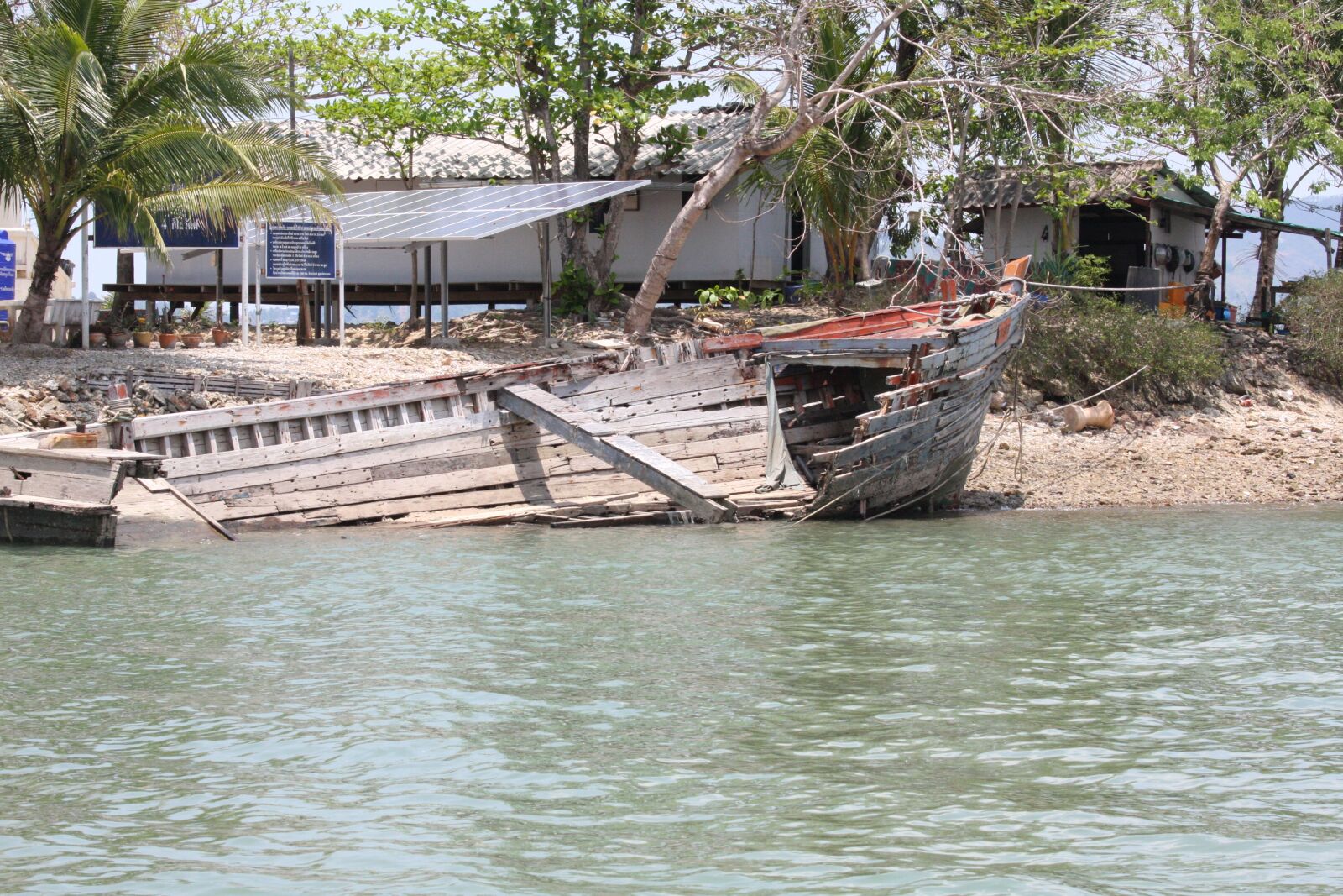 Canon EOS 40D sample photo. Thailand, ranong, bank photography