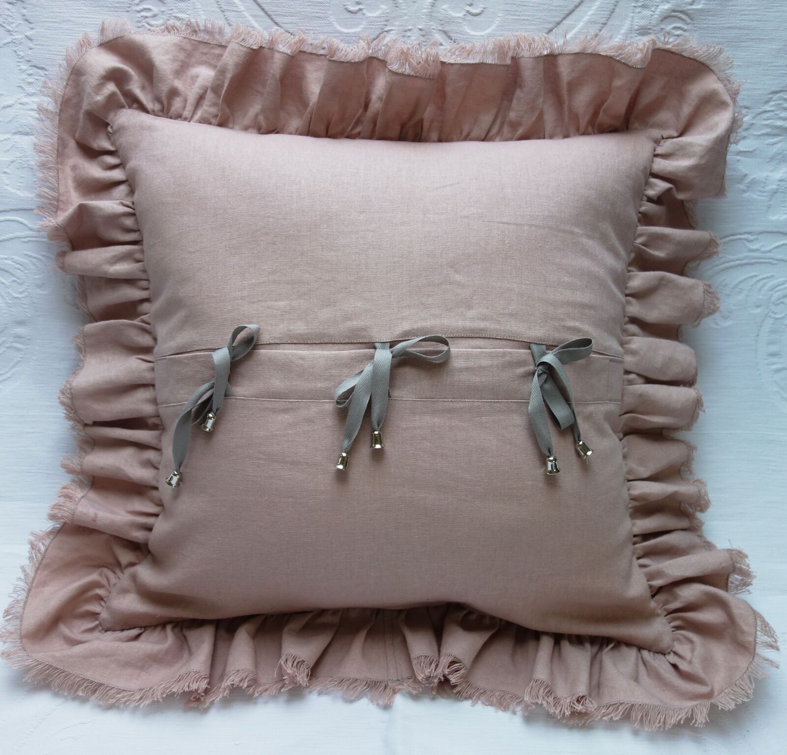 Sony Cyber-shot DSC-RX100 sample photo. Pillow, bedroom, couch photography