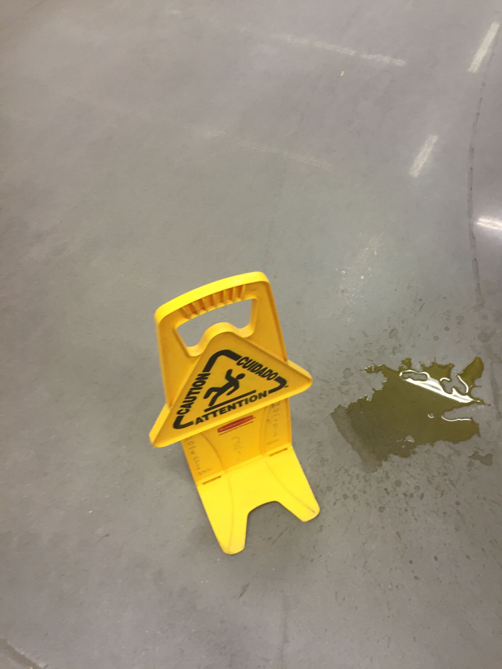 iPhone 6 back camera 4.15mm f/2.2 sample photo. Accident, spill, oops photography