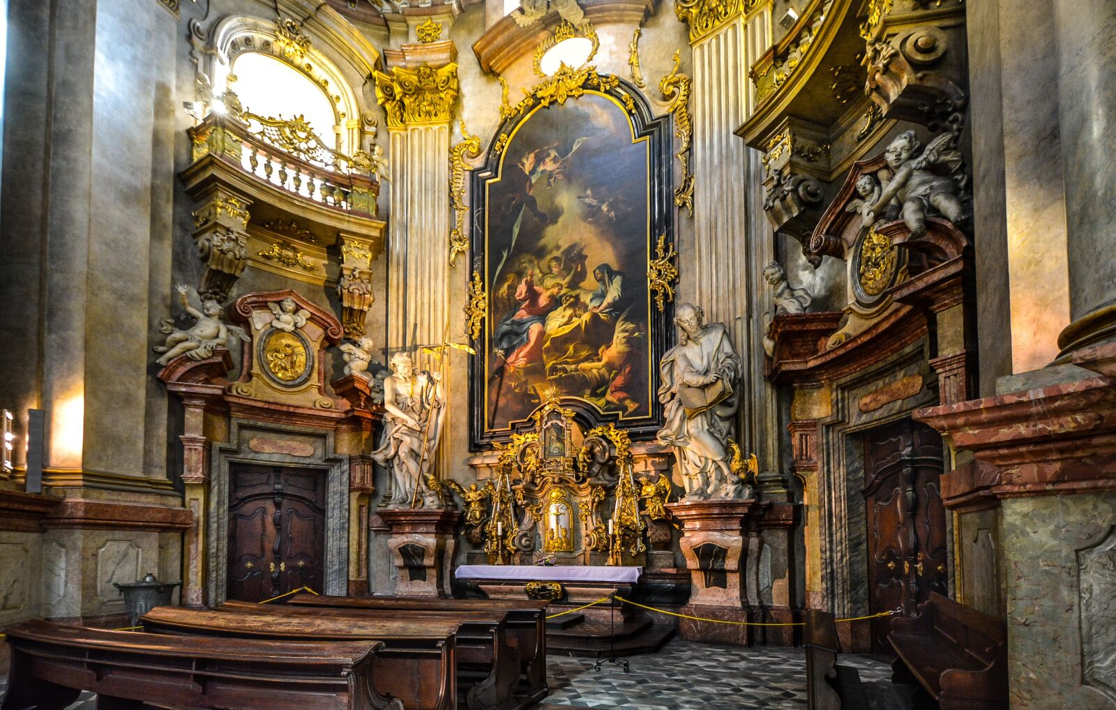 Nikon D5200 sample photo. Cathedral, interior, prague photography