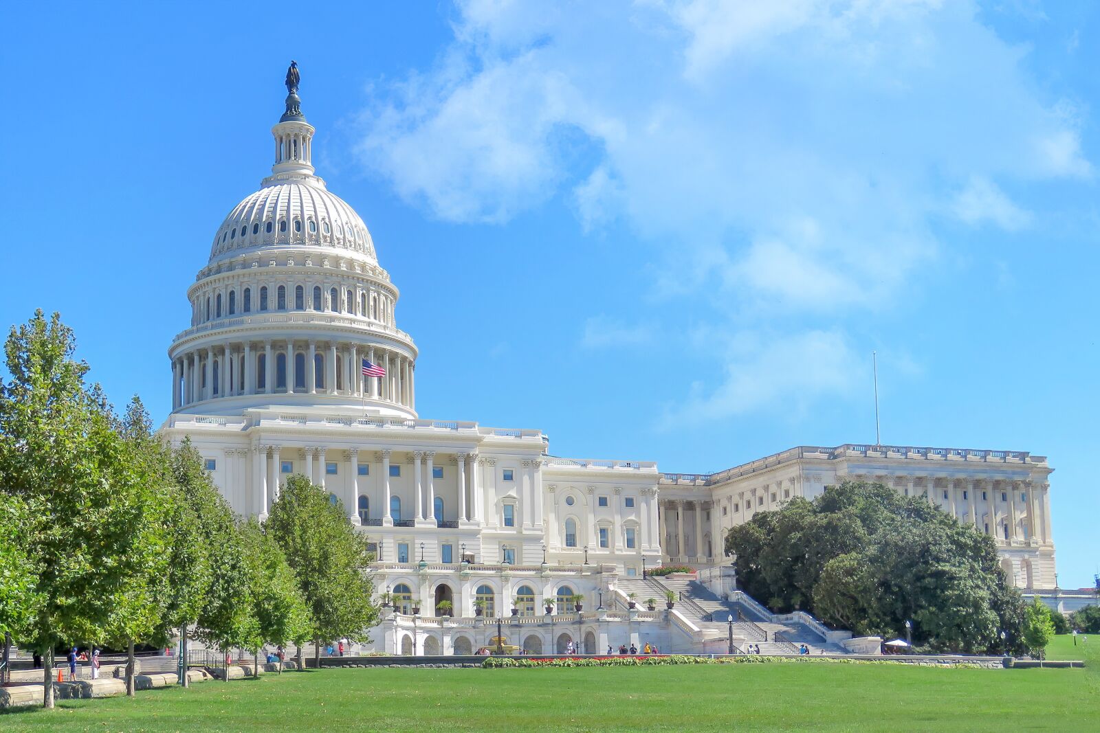 Canon PowerShot SX60 HS sample photo. Capitol, building, architecture photography
