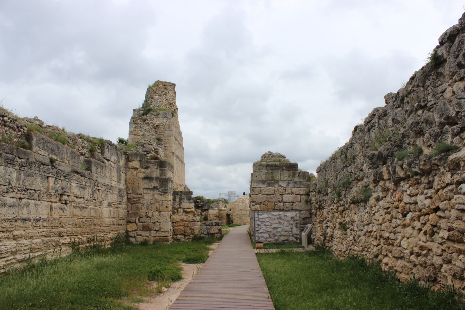 Canon EOS 600D (Rebel EOS T3i / EOS Kiss X5) sample photo. Sevastopol, crimea, russia photography