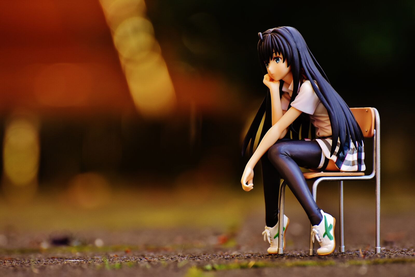 Nikon D7200 sample photo. Girl, sad, chair photography