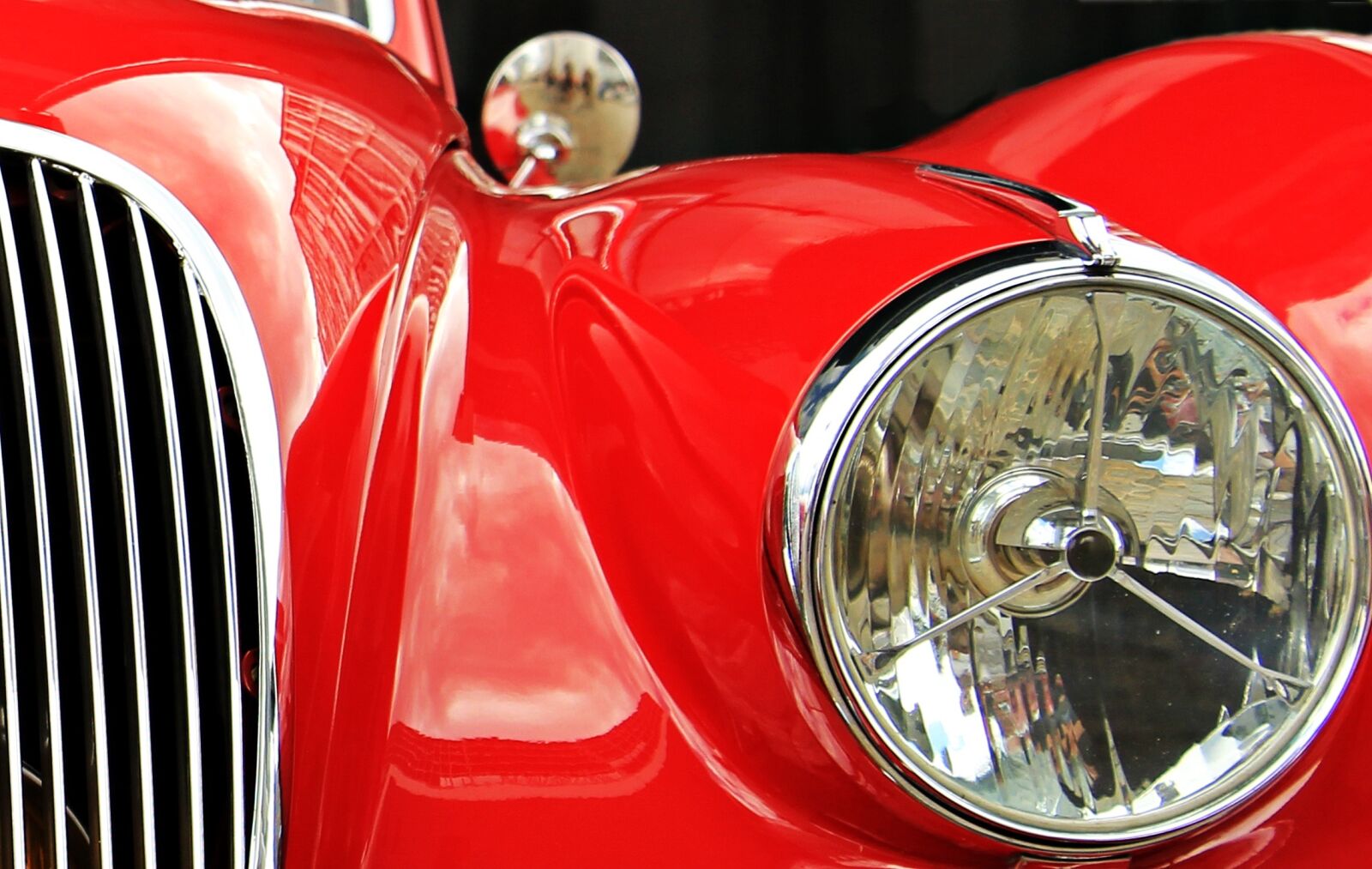 Canon EOS 550D (EOS Rebel T2i / EOS Kiss X4) sample photo. Jaguar, oldtimer, red photography