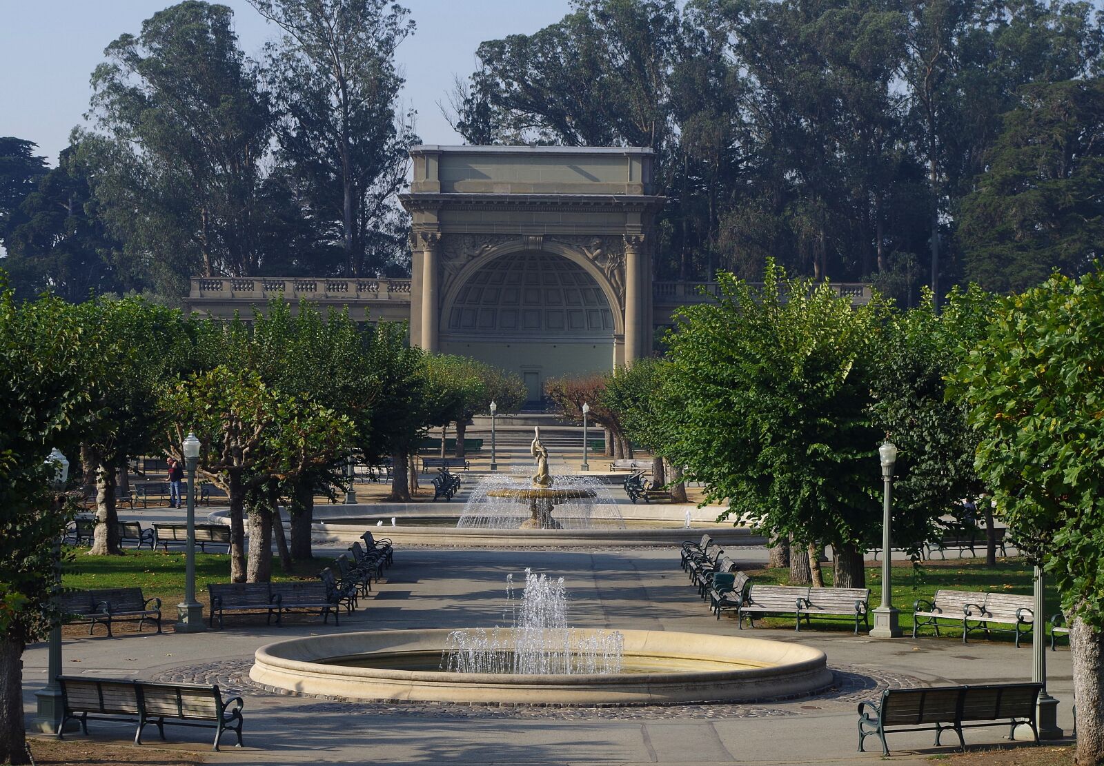 Pentax K-50 sample photo. Park, stage, fountain photography