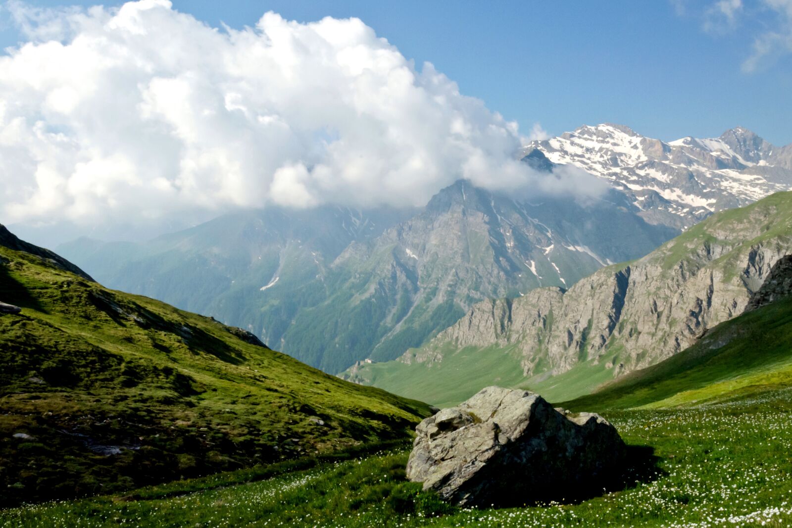Nikon D5100 sample photo. Mountain, sky, nature photography