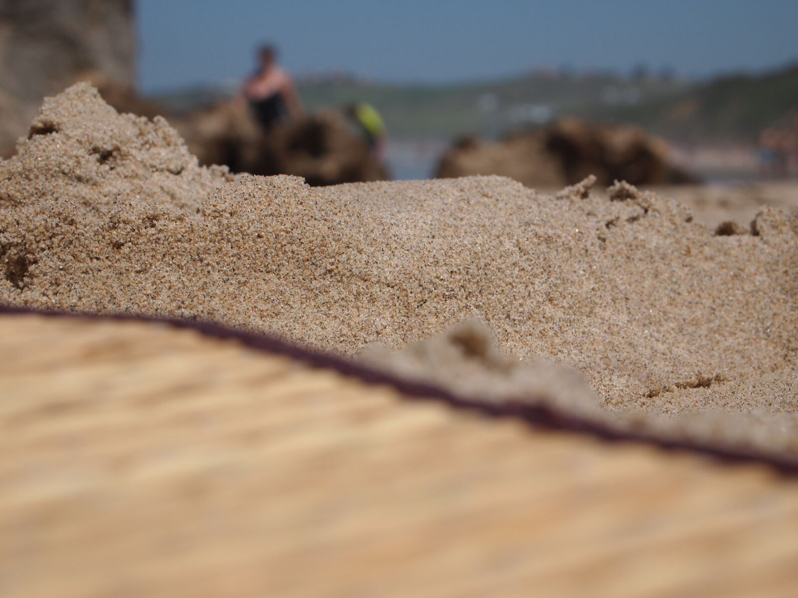 Olympus PEN E-PL1 sample photo. Perspective, sand, beach photography