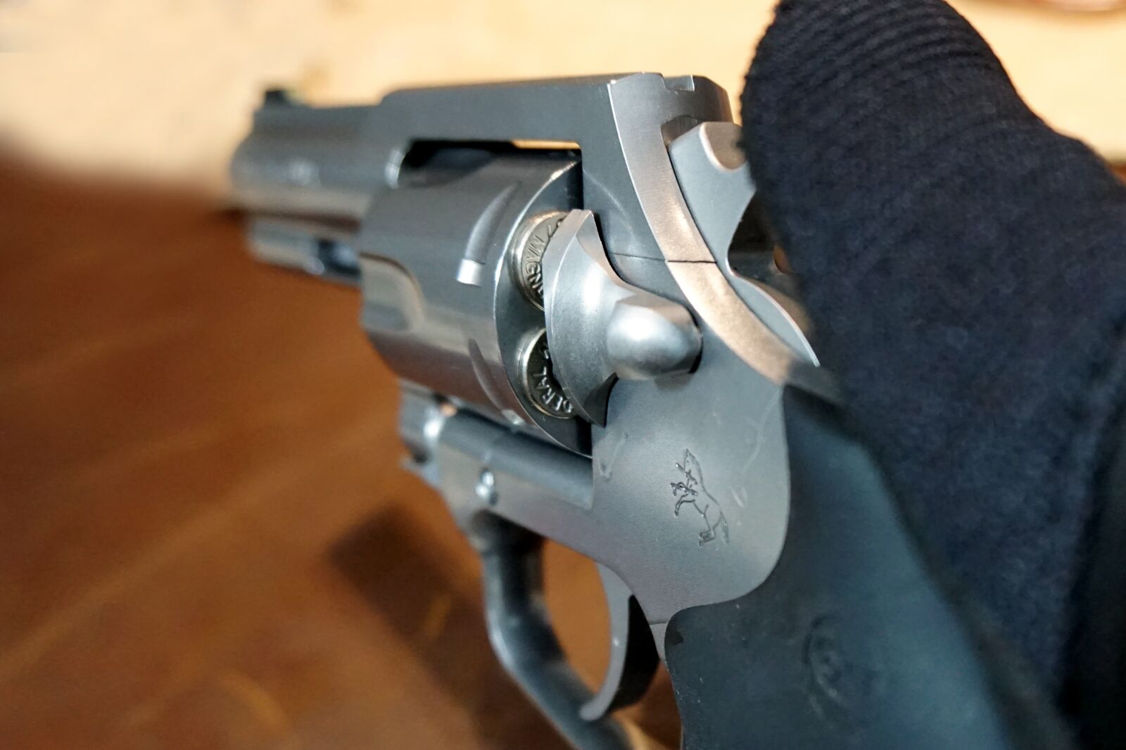 Sony a6000 sample photo. Colt, revolver, king cobra photography