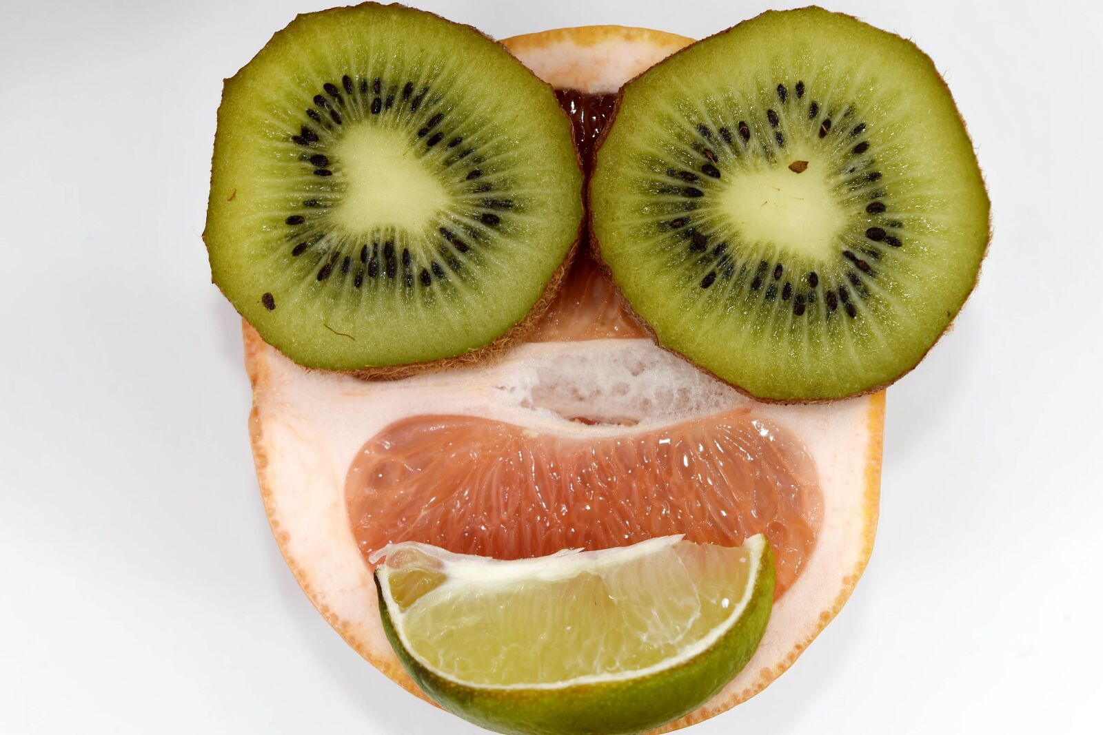 Nikon D5500 sample photo. Citrus, funny, grapefruit, kiwi photography