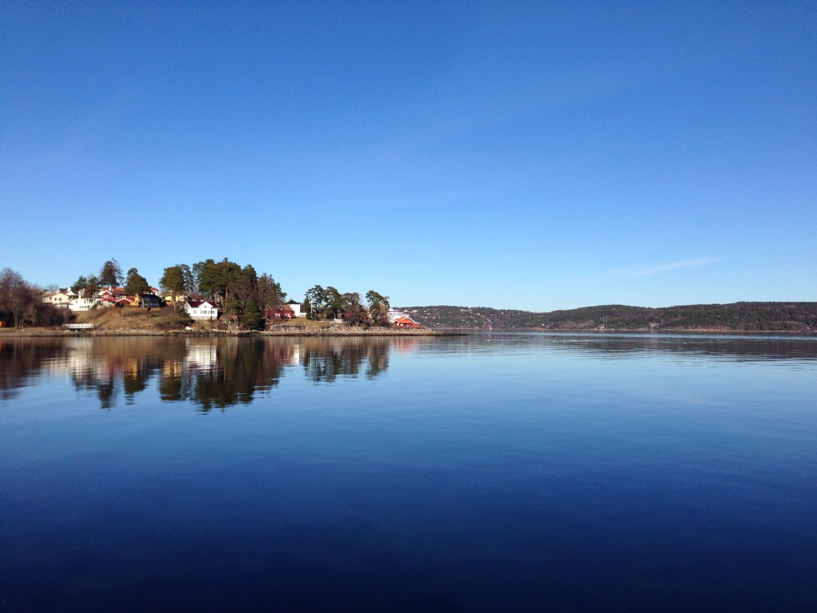 Apple iPhone 5 sample photo. Still water, norway, norwegian photography