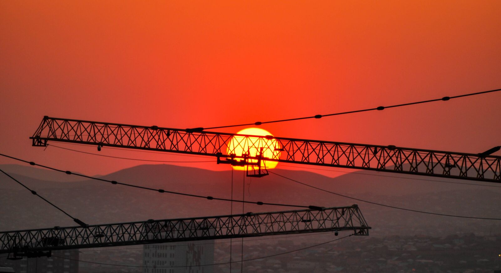 Nikon D90 sample photo. Sunset, construction, crane photography