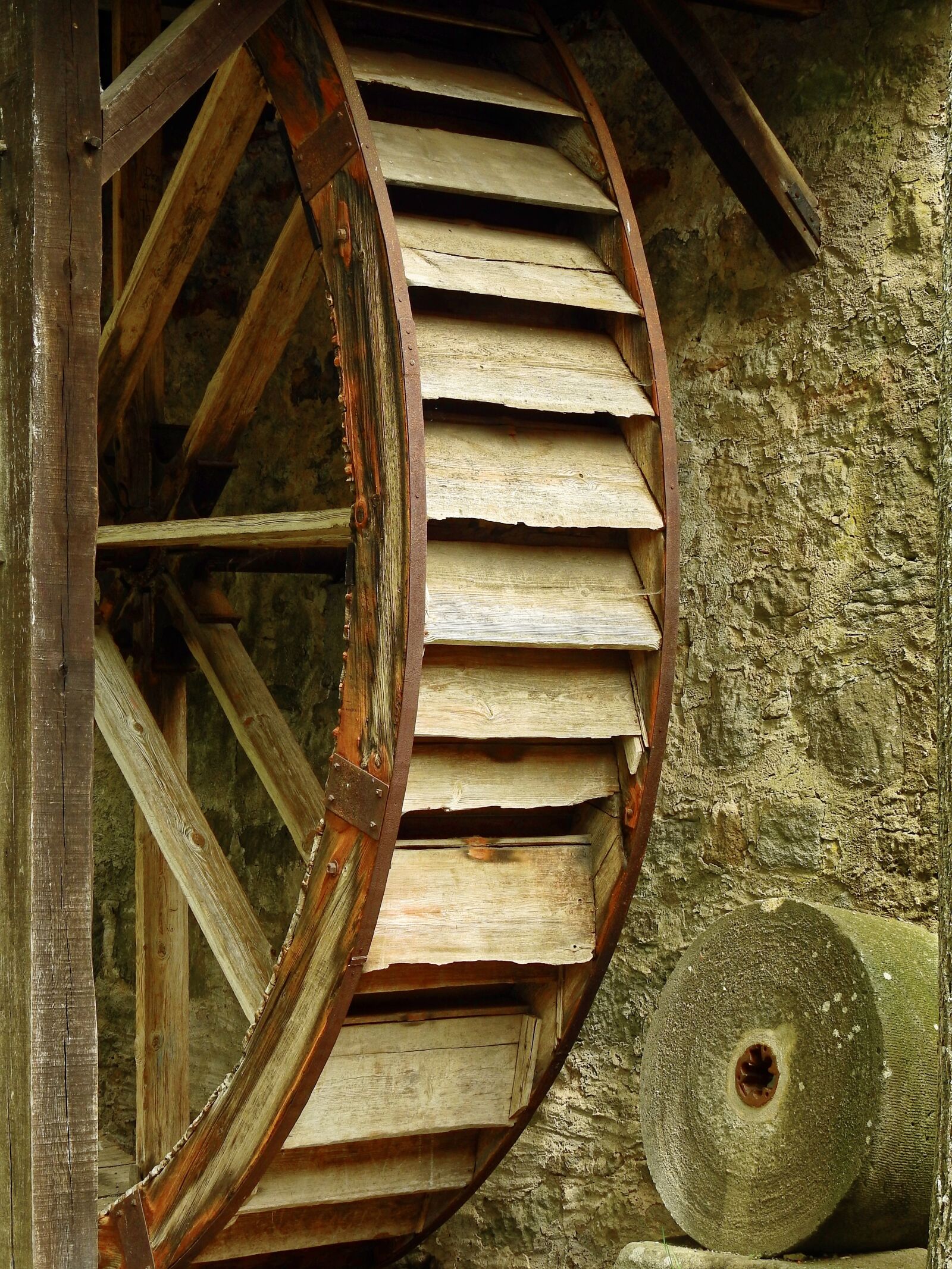 Nikon Coolpix P900 sample photo. Mill, technology, historically photography