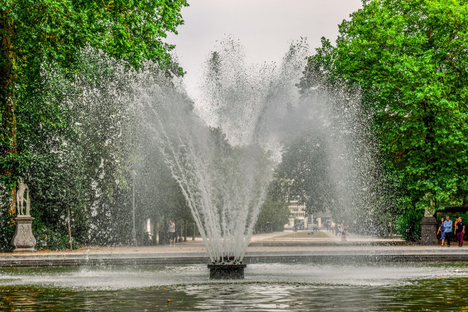 Nikon D3300 sample photo. Park, fountain, sunshine photography