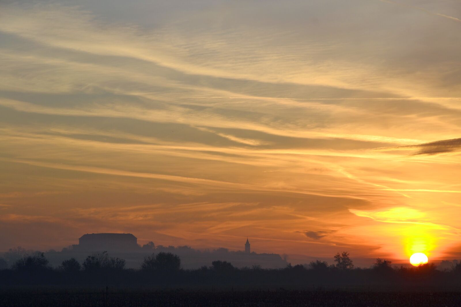 Nikon D3100 sample photo. Dawn, daybreak, cloud photography