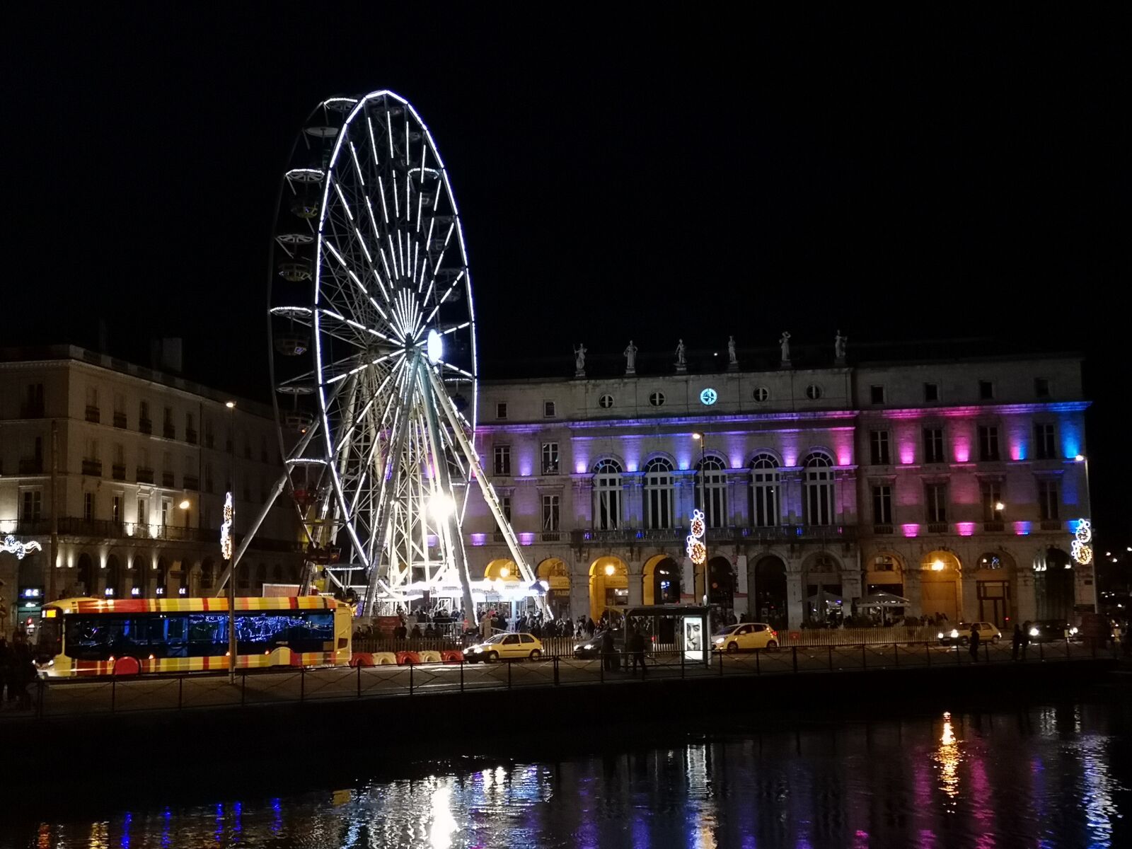 HUAWEI P20 sample photo. Big wheel, fun fair photography
