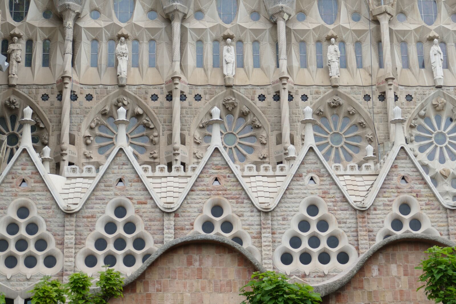 Panasonic Lumix DMC-FZ1000 sample photo. Barcelona, spain, catalonia photography