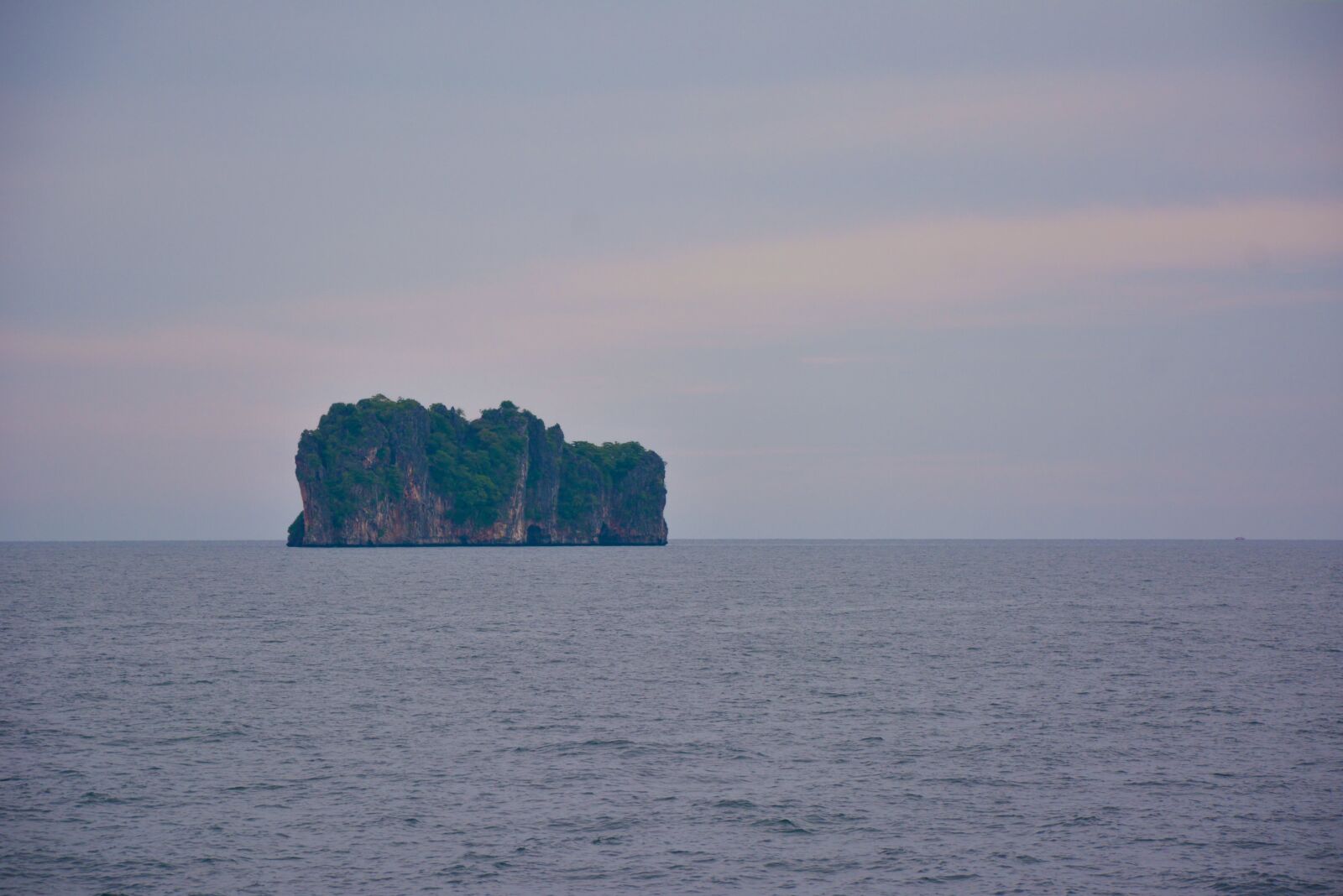 Nikon D5200 sample photo. Phi phi island, thailand photography