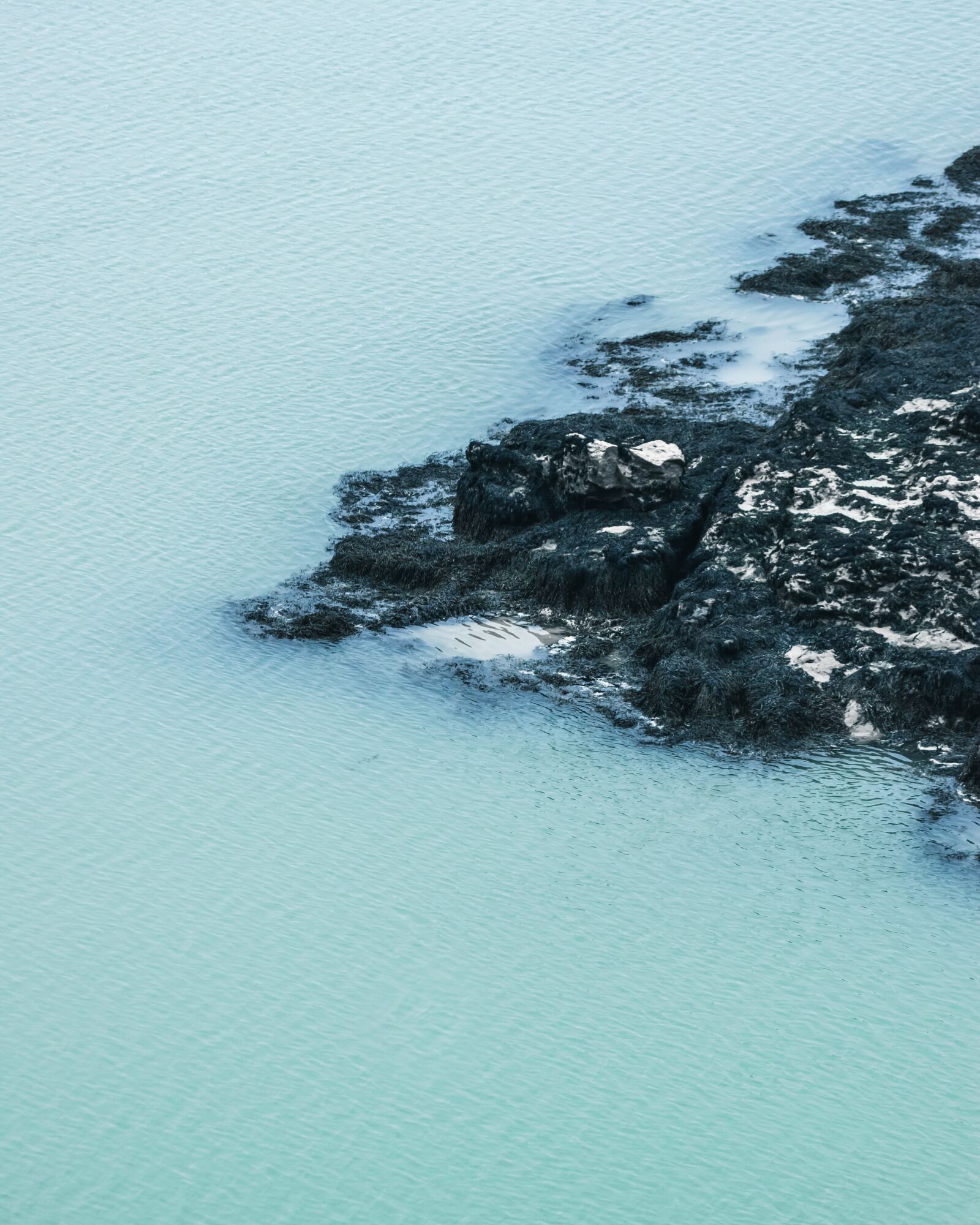 Nikon D5300 sample photo. Blue, brittany, rocks photography