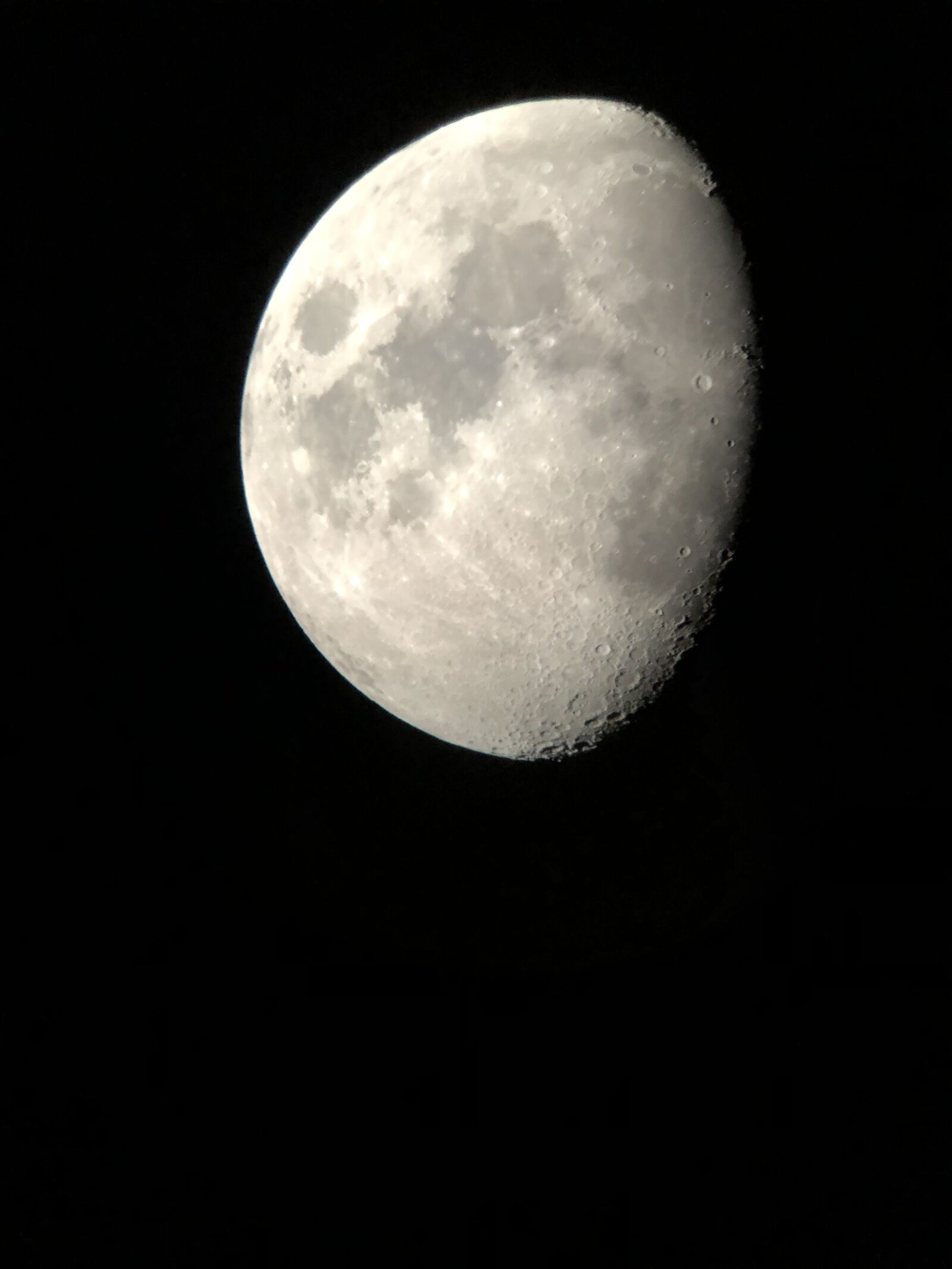 iPhone X back dual camera 4mm f/1.8 sample photo. Moon, iphone, telescope photography