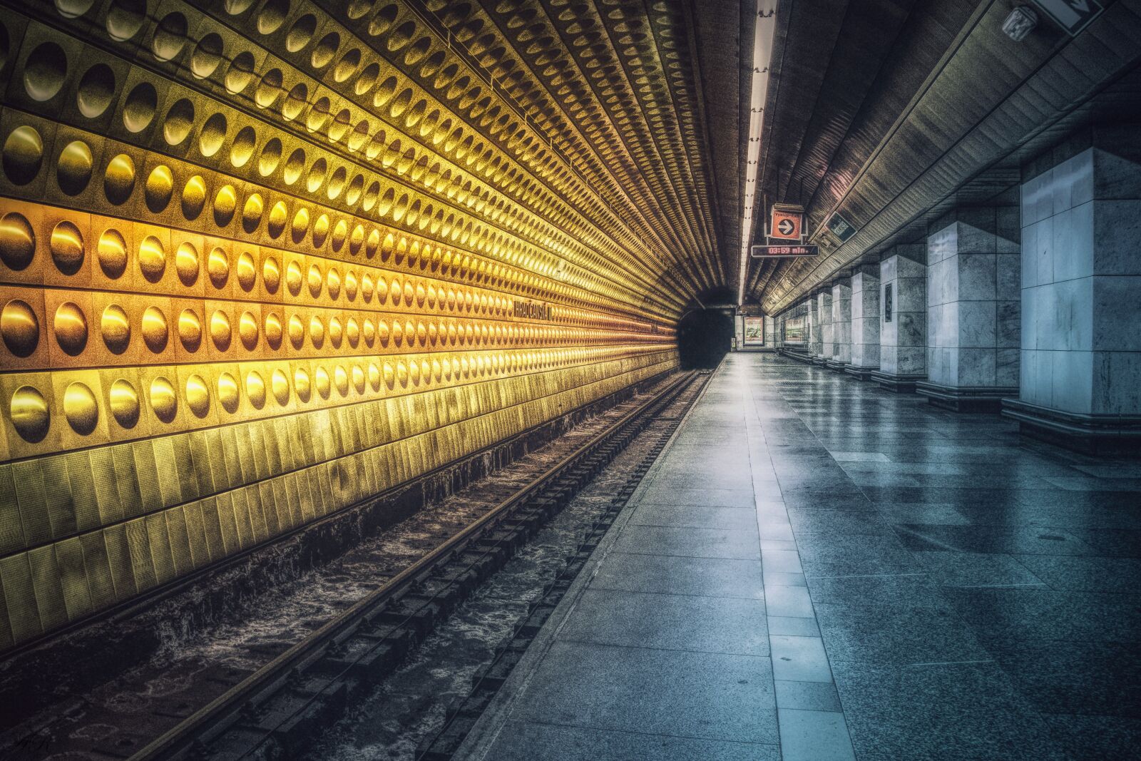 Nikon D5200 sample photo. Metro, architecture, travel photography