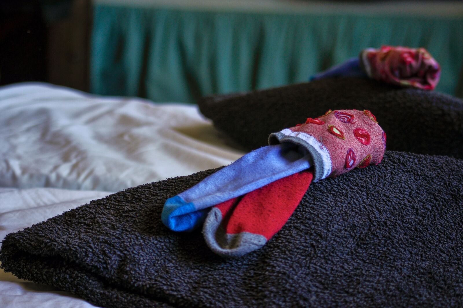 Nikon D90 sample photo. Odd socks, socks, odd photography