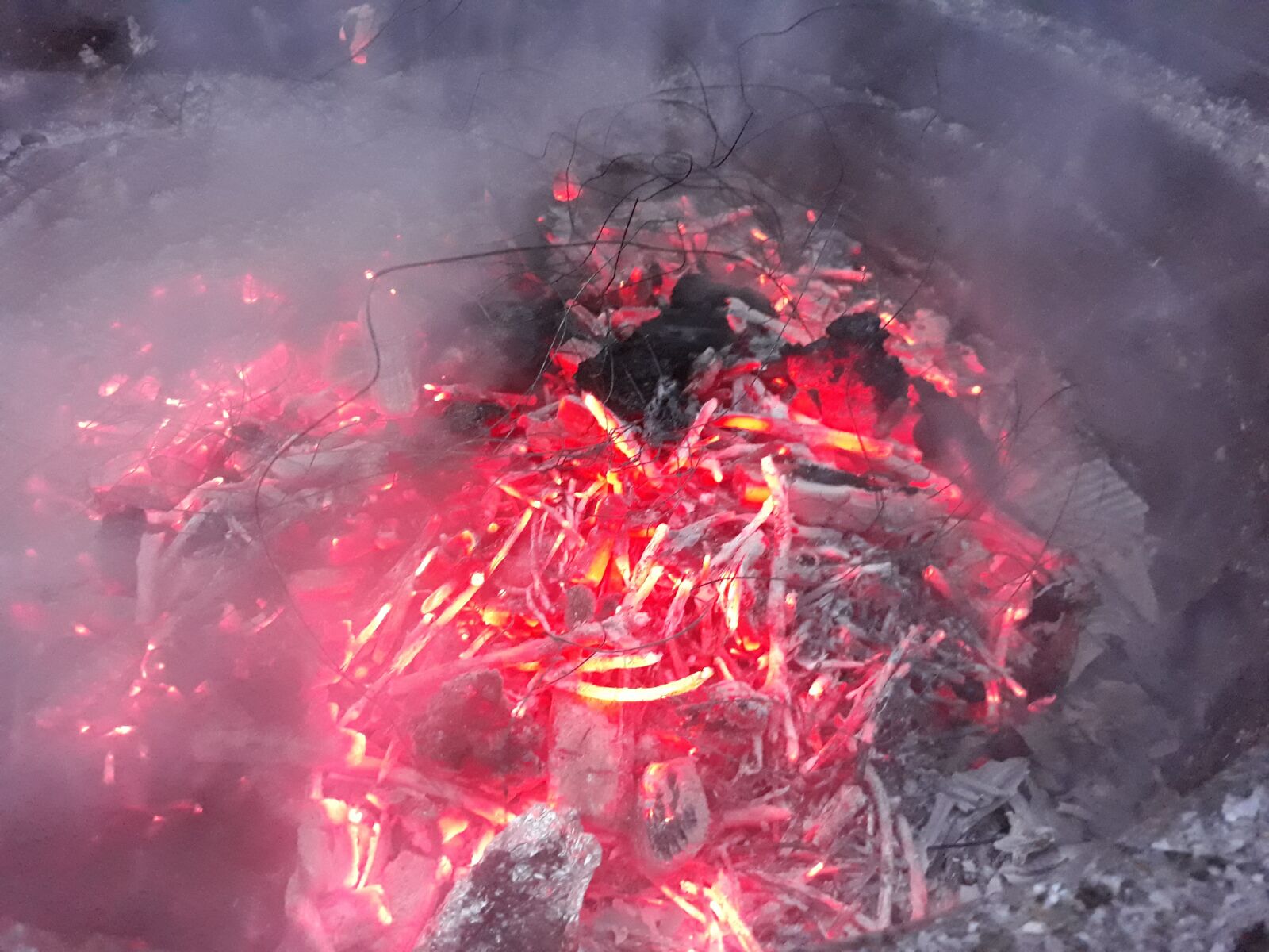 Samsung Galaxy J5 sample photo. Fire, brand, heat photography