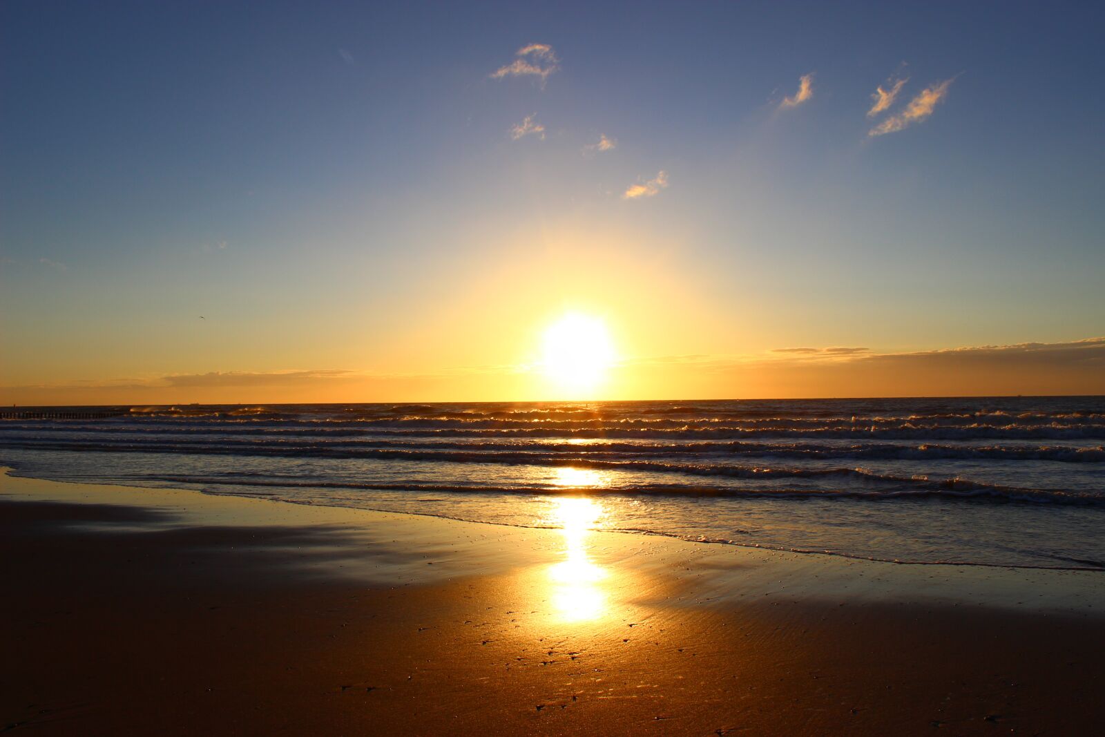 Canon EOS 600D (Rebel EOS T3i / EOS Kiss X5) sample photo. Cadzand-bad, netherlands, holland photography