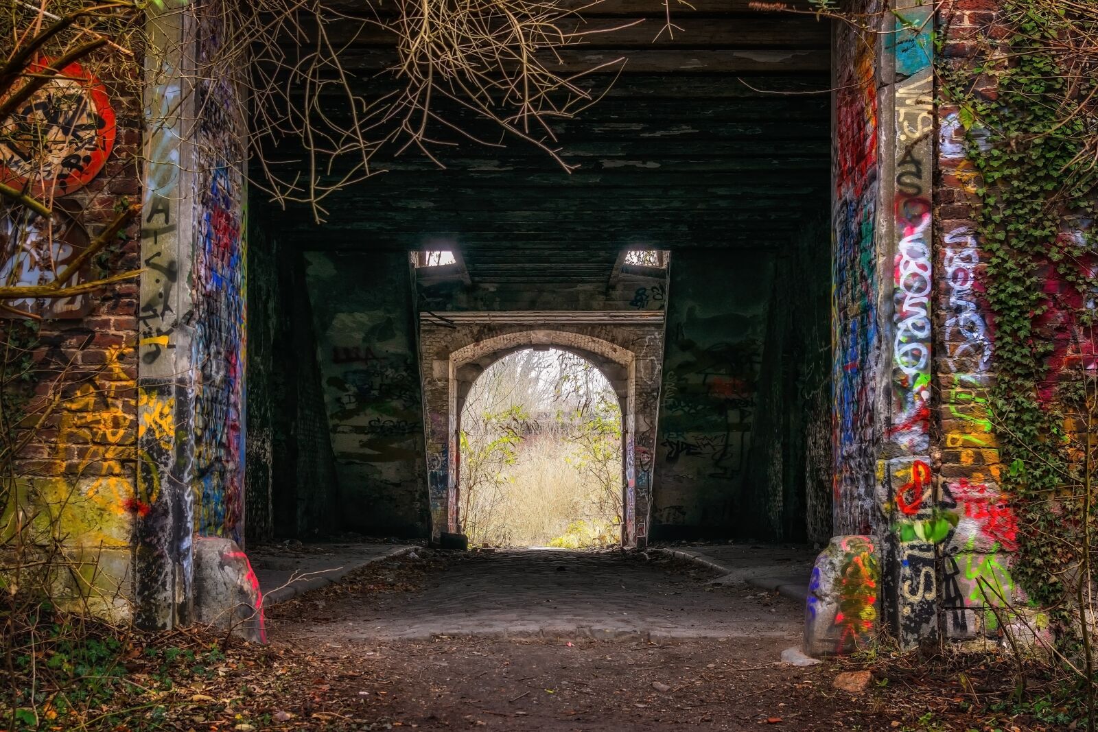 Nikon D3300 sample photo. Tunnel, input, lost places photography