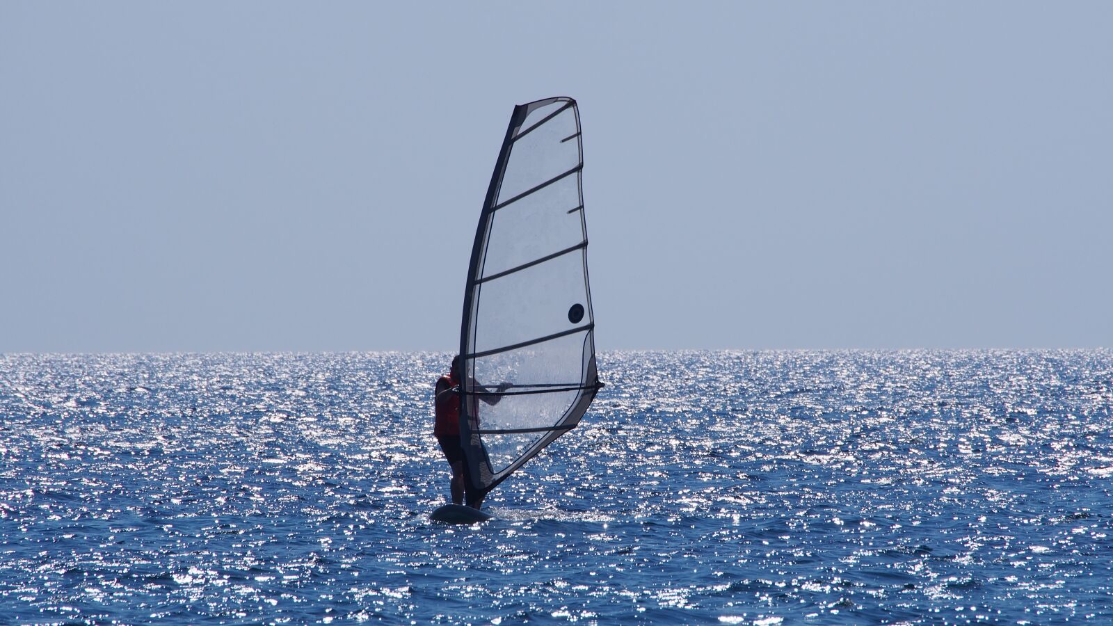 Olympus PEN E-PL6 + Olympus M.Zuiko ED 75-300mm F4.8-6.7 II sample photo. Sea, surf, wind surfing photography