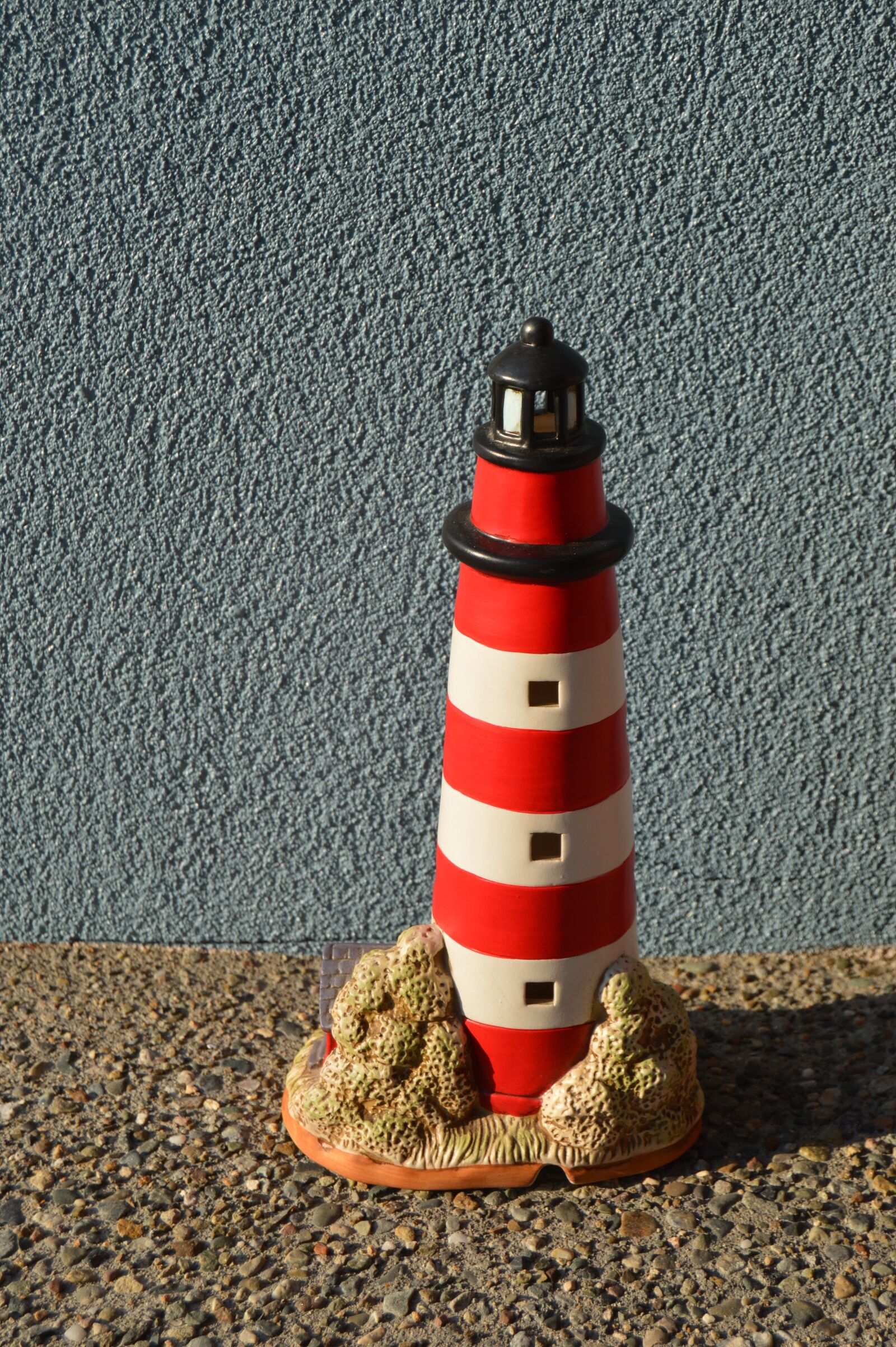 Nikon D3200 sample photo. Red, white, safe photography