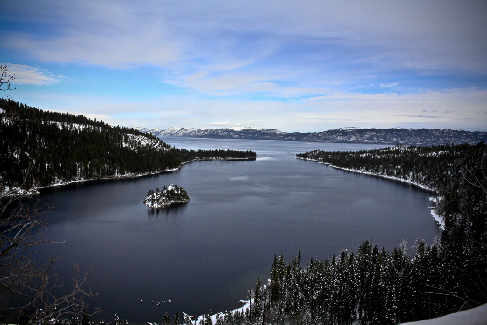 Canon EOS 1000D (EOS Digital Rebel XS / EOS Kiss F) sample photo. Lake, landscape, mountain, nature photography