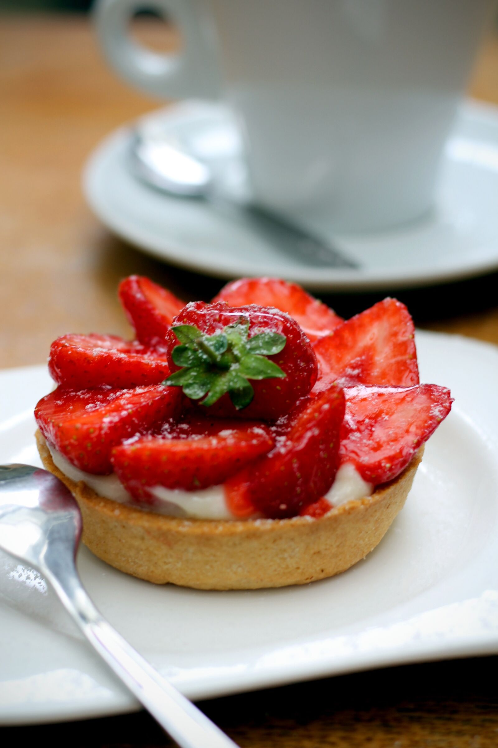 Canon EOS 60D sample photo. Strawberry tart, coffee, strawberry photography
