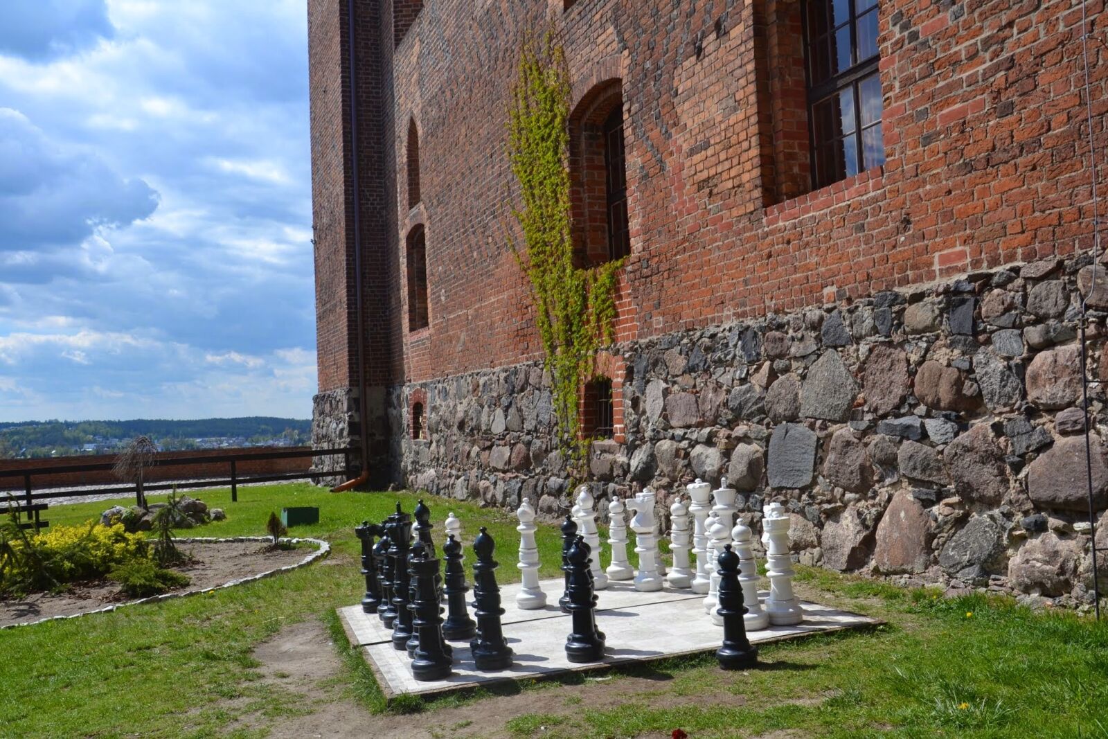 Nikon D3100 sample photo. Castle, city, anger photography