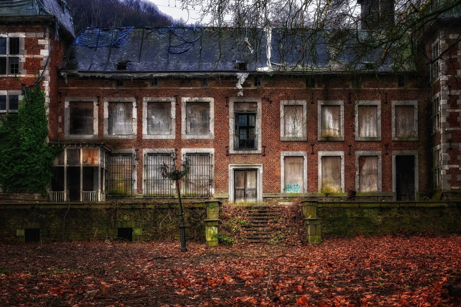 Nikon D3300 sample photo. Lost places, villa, house photography