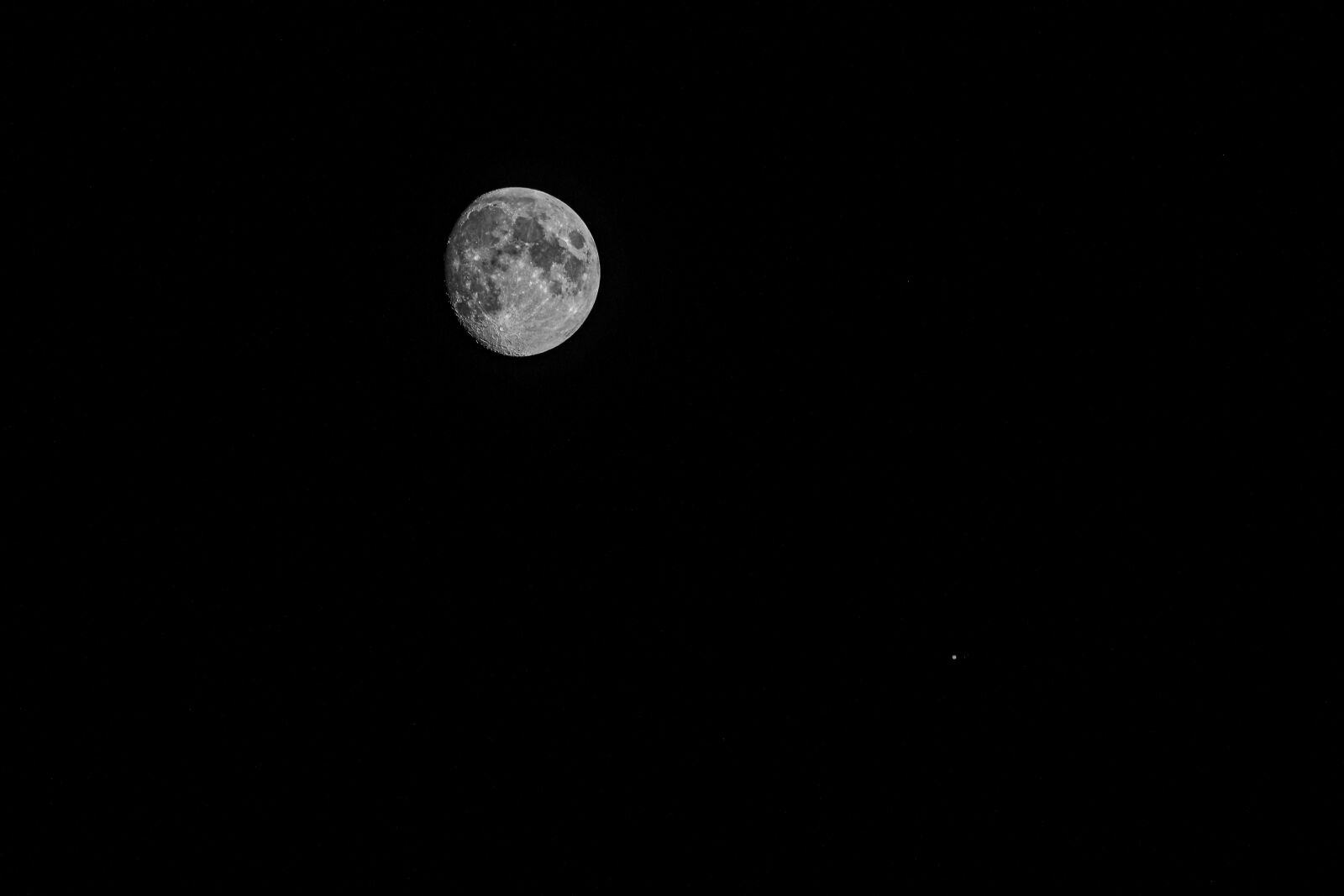 Nikon D500 sample photo. Moon, jupiter, space photography