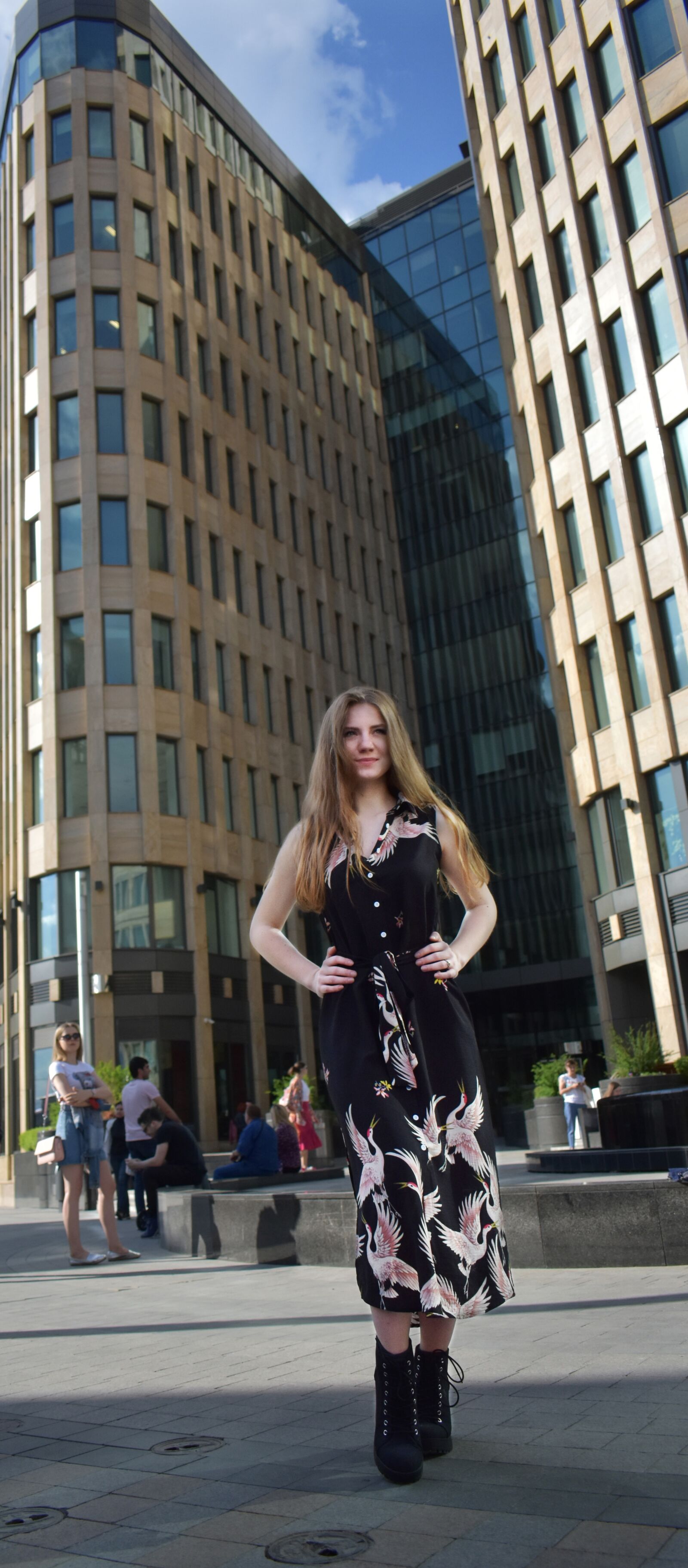 Nikon D3400 sample photo. Fashion, street, city centre photography