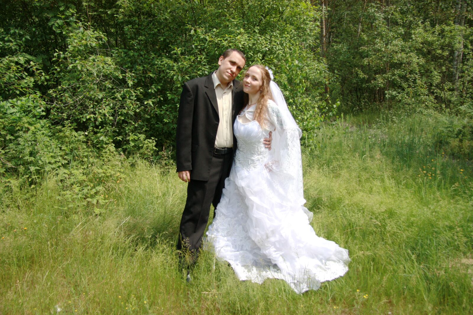 Canon EOS 450D (EOS Rebel XSi / EOS Kiss X2) sample photo. Wedding, wife, bride photography