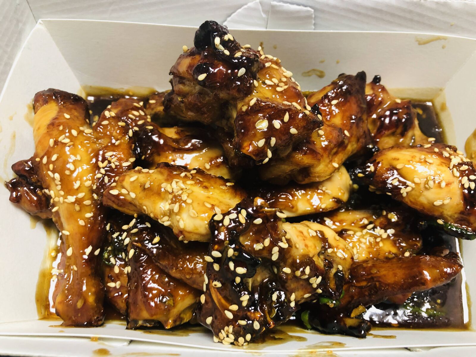 iPhone X back dual camera 4mm f/1.8 sample photo. Roast chicken, delicious chicken photography