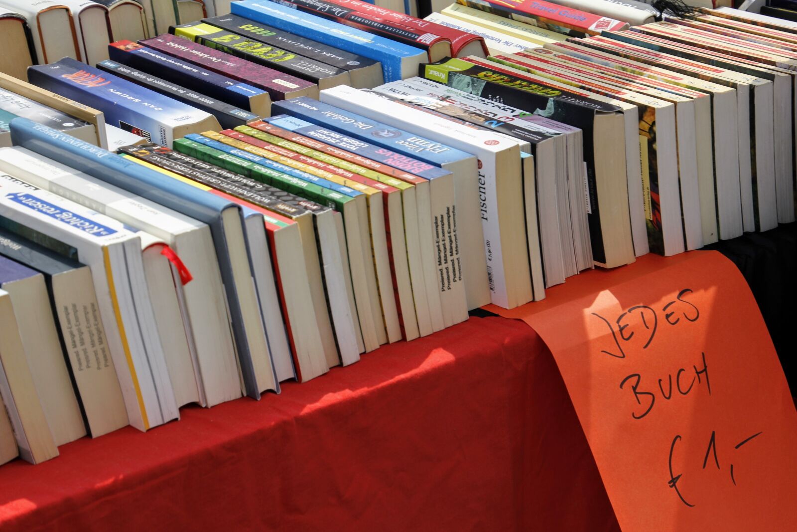 Canon EOS 60D sample photo. Books, books fleamarket will photography