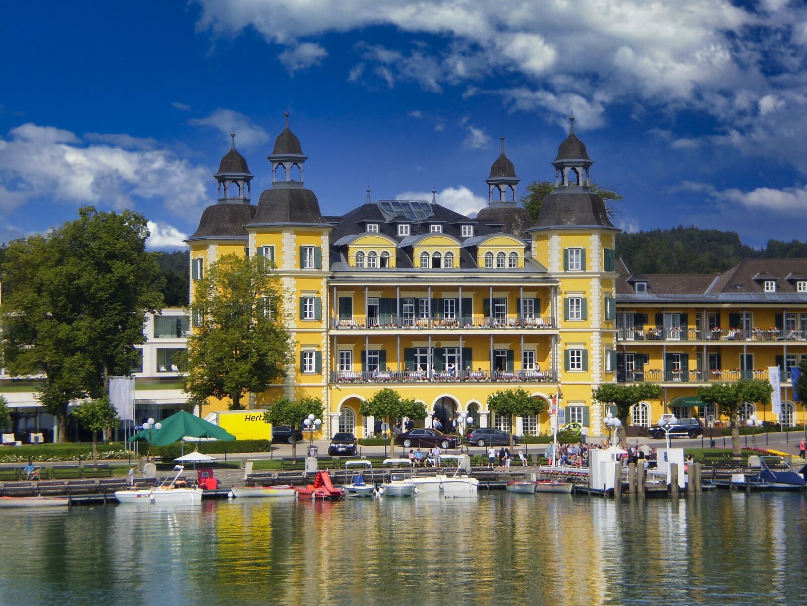 Olympus FE360,X875,C570 sample photo. Castle hotel, velden, w photography